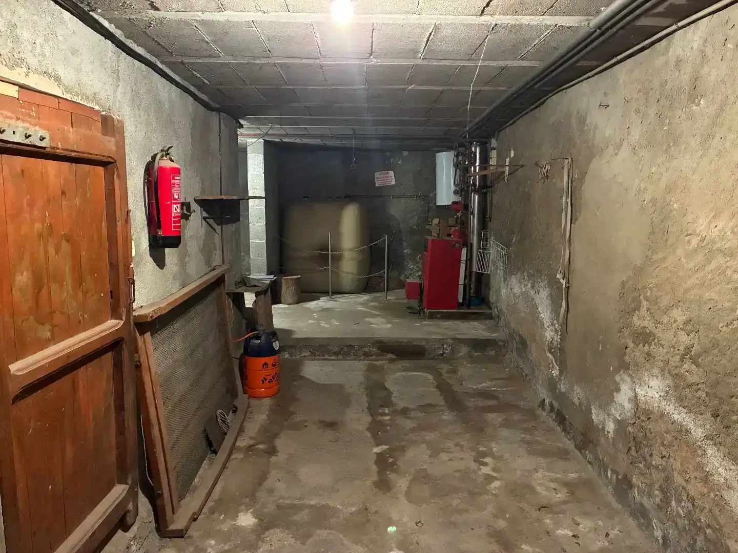 Finca rústica en venda en Capella amb Moblat i Balcó