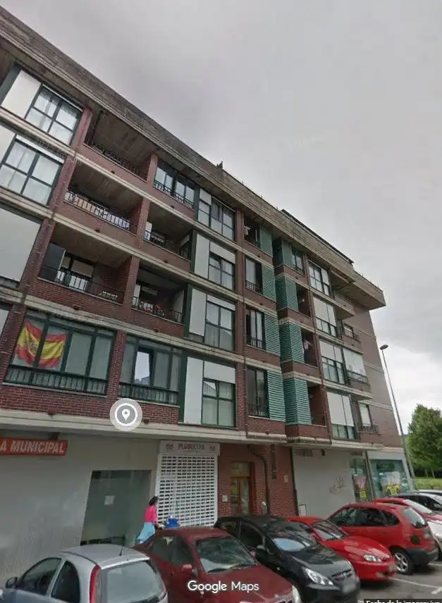 Vista exterior de Piso en venta en Santa Cruz de Bezana