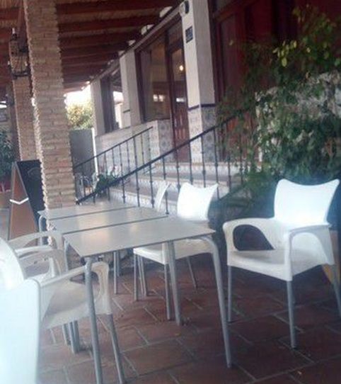Foto 2 de Edifici en venda a El Rosario - Ricmar, Marbella