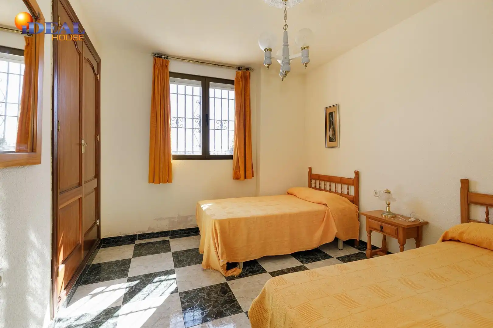 Habitación de Casa o chalet en venta en Almuñécar con Aire acondicionado, Jardín privado y Terraza