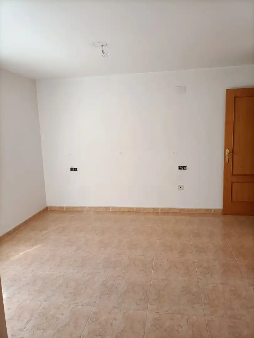 Casa adosada en venta en Segorbe con Calefacción, Terraza y Balcón