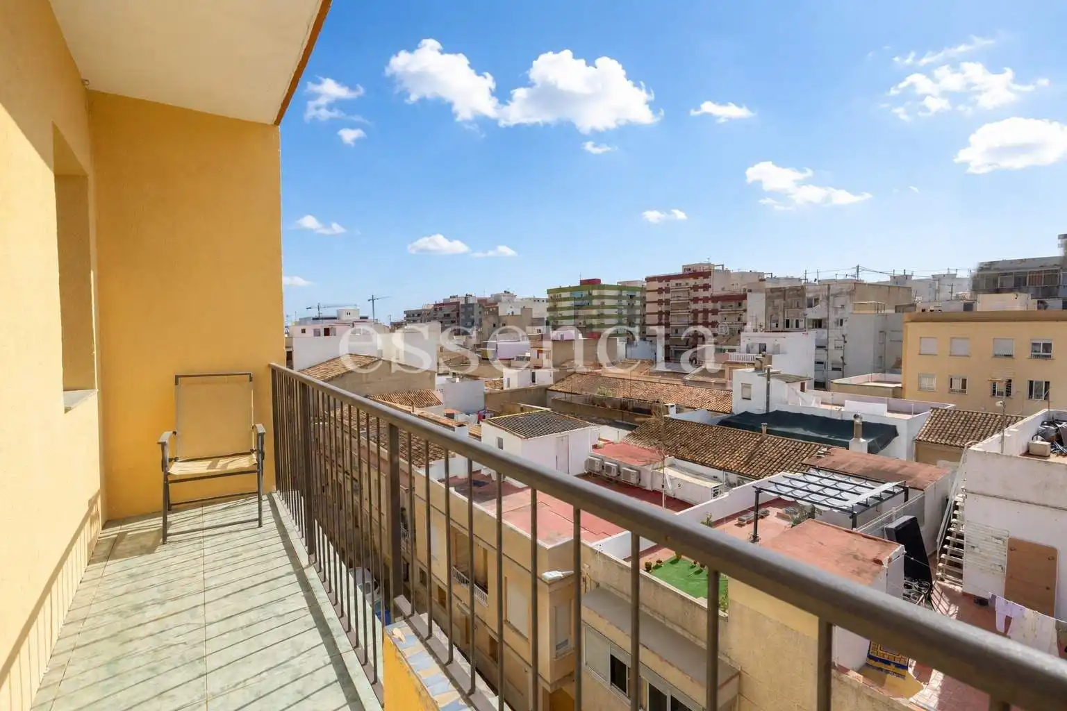 Vista exterior de Piso en venta en Gandia con Aire acondicionado, Terraza y Trastero