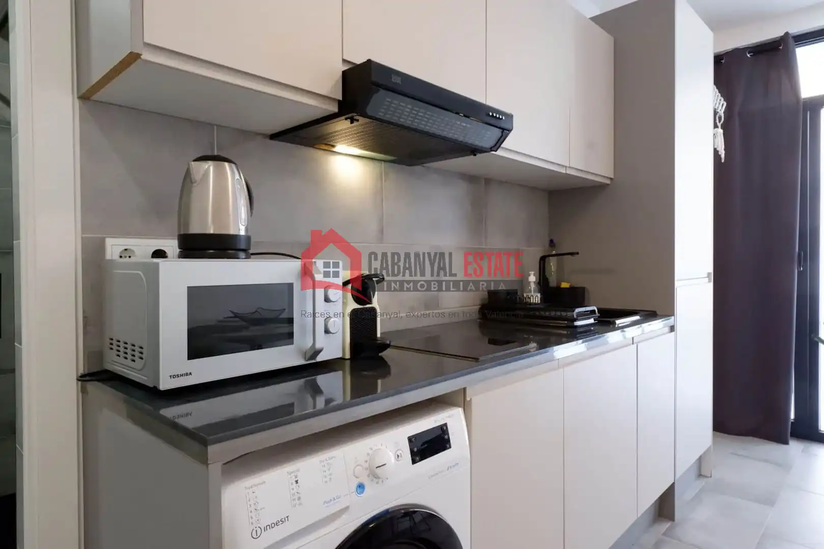 Cocina de Apartamento en venta en Valencia con Aire acondicionado, Calefacción y Amueblado