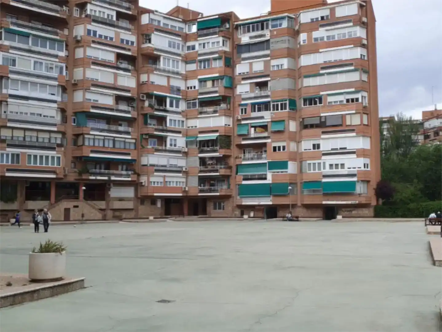 Parking of Garage for rent in Madrid