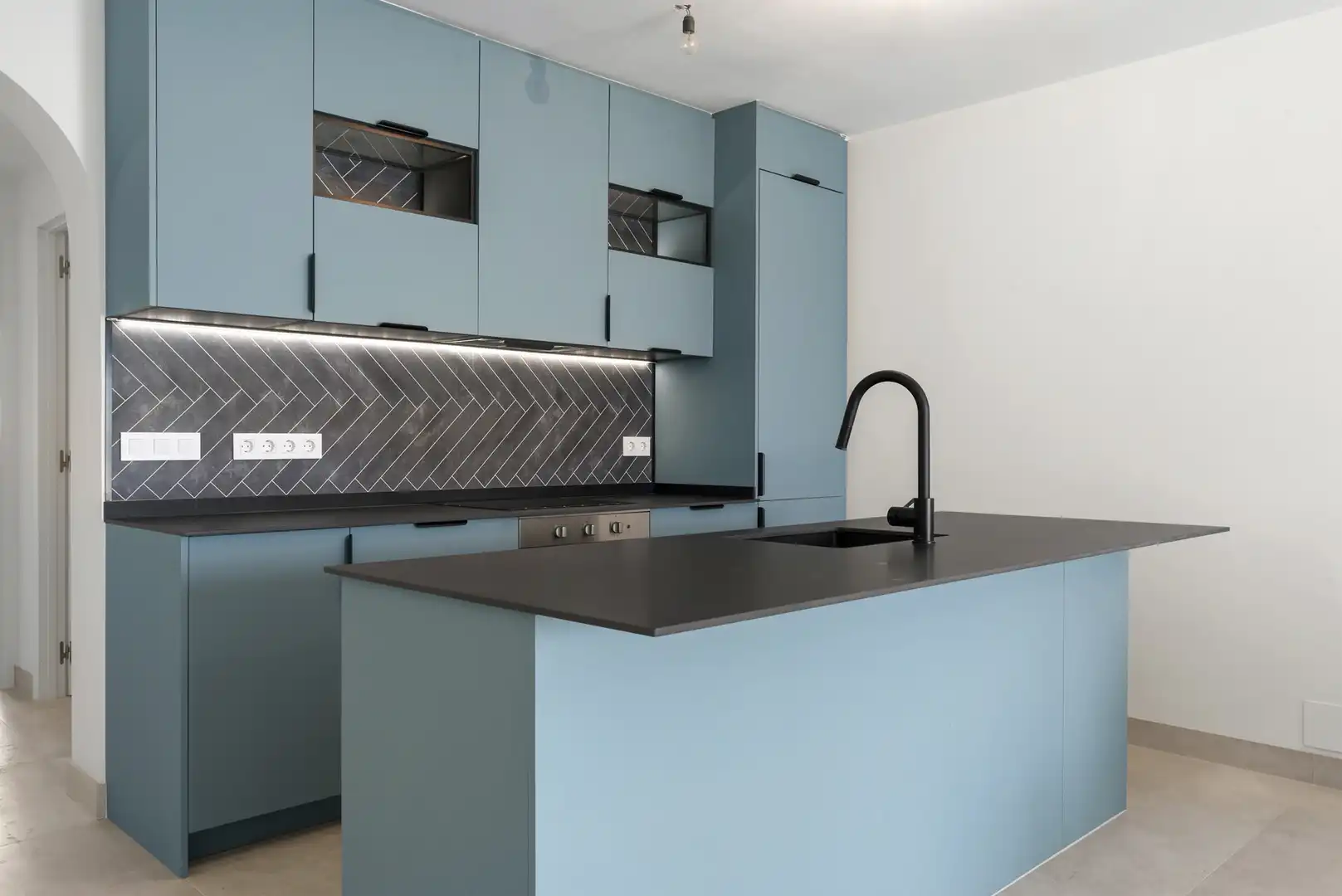 Home with pool for sale in Nueva Andalucía, imagen 15