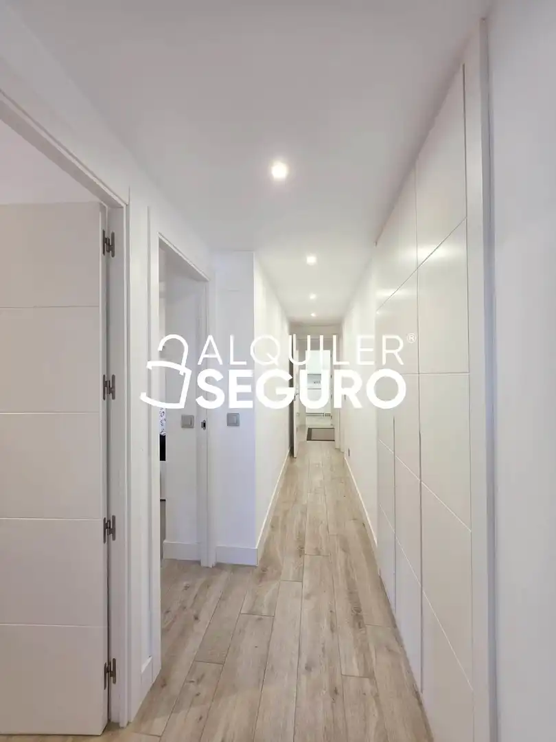 Flat for rent in Boadilla del Monte  with Air Conditioner, Heating and Terrace