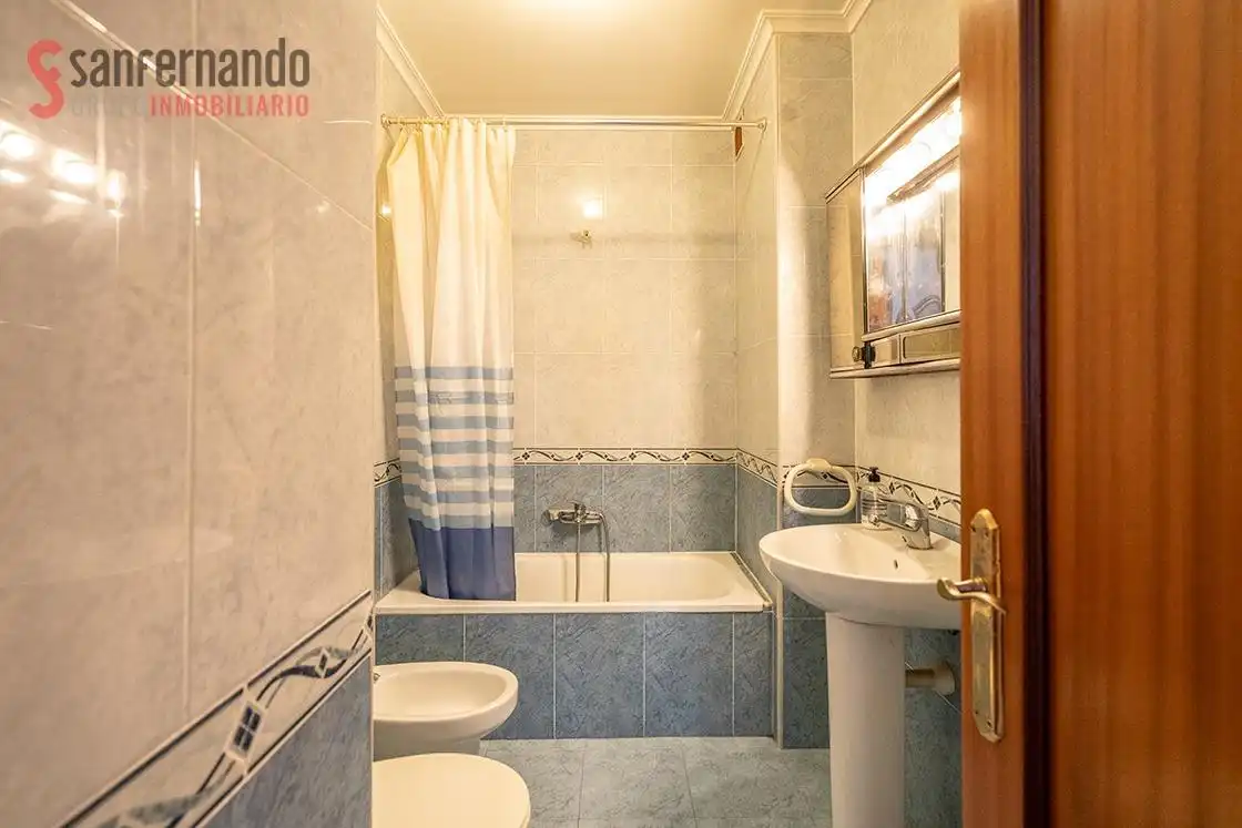 Bathroom of Flat for sale in Suances  with Heating and Balcony