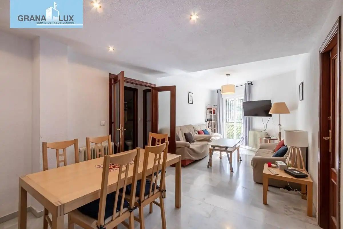 Flat with lift for sale in Calle Guarnón, imagen 3