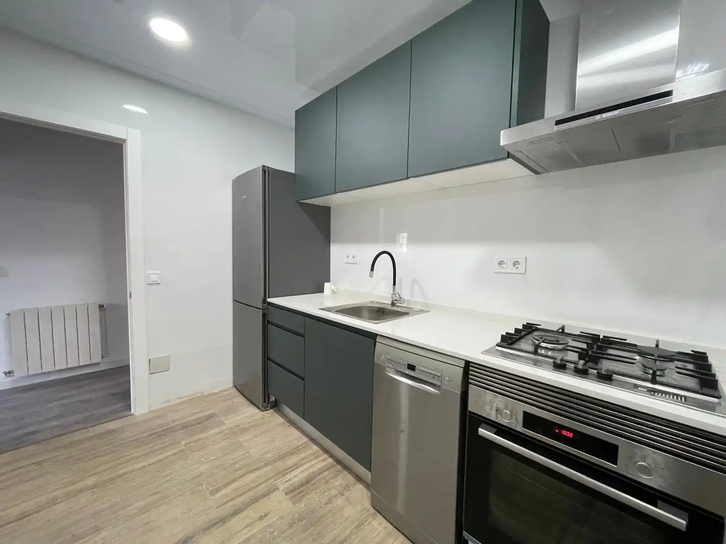 Cocina de Finca rústica en venta en Tiana con Calefacción, Jardín privado y Parquet