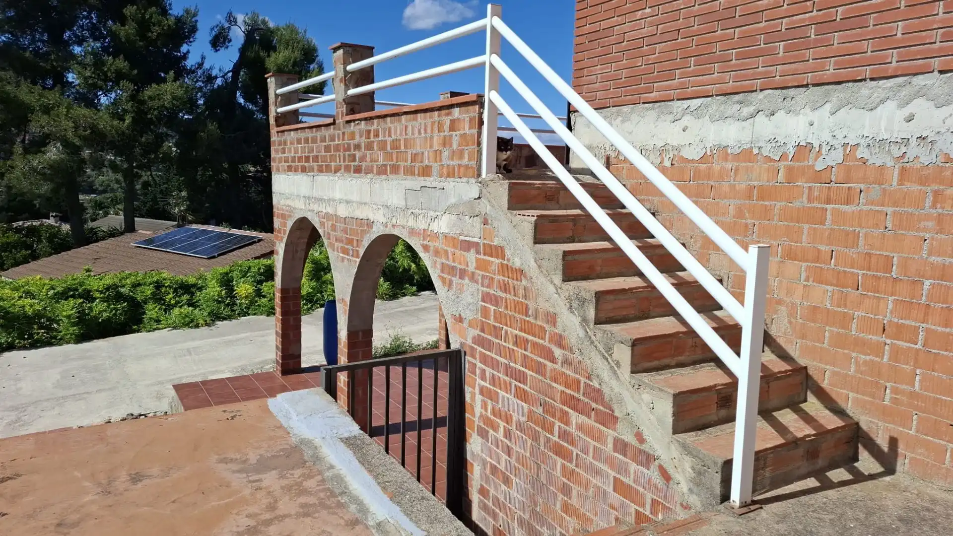Vista exterior de Casa o chalet en venta en Olesa de Bonesvalls con Calefacción, Terraza y Trastero