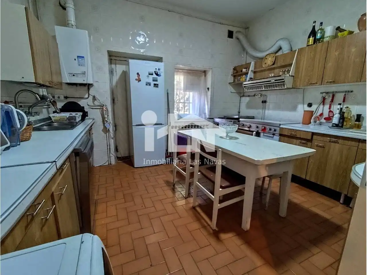 Cocina de Piso en venta en Las Navas del Marqués  con Calefacción, Terraza y Trastero