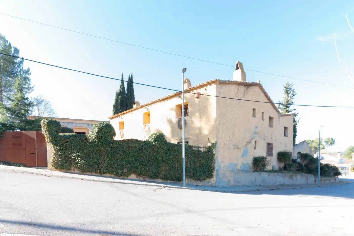 Vista exterior de Finca rústica en venda en Subirats amb Aire condicionat, Calefacció i Jardí privat