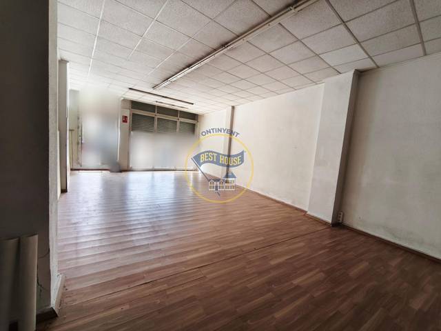Local comercial en Venta en El Llombo