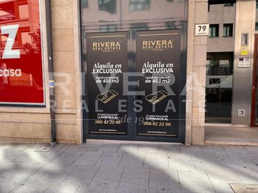 Local comercial de lloguer a Rúa Progreso