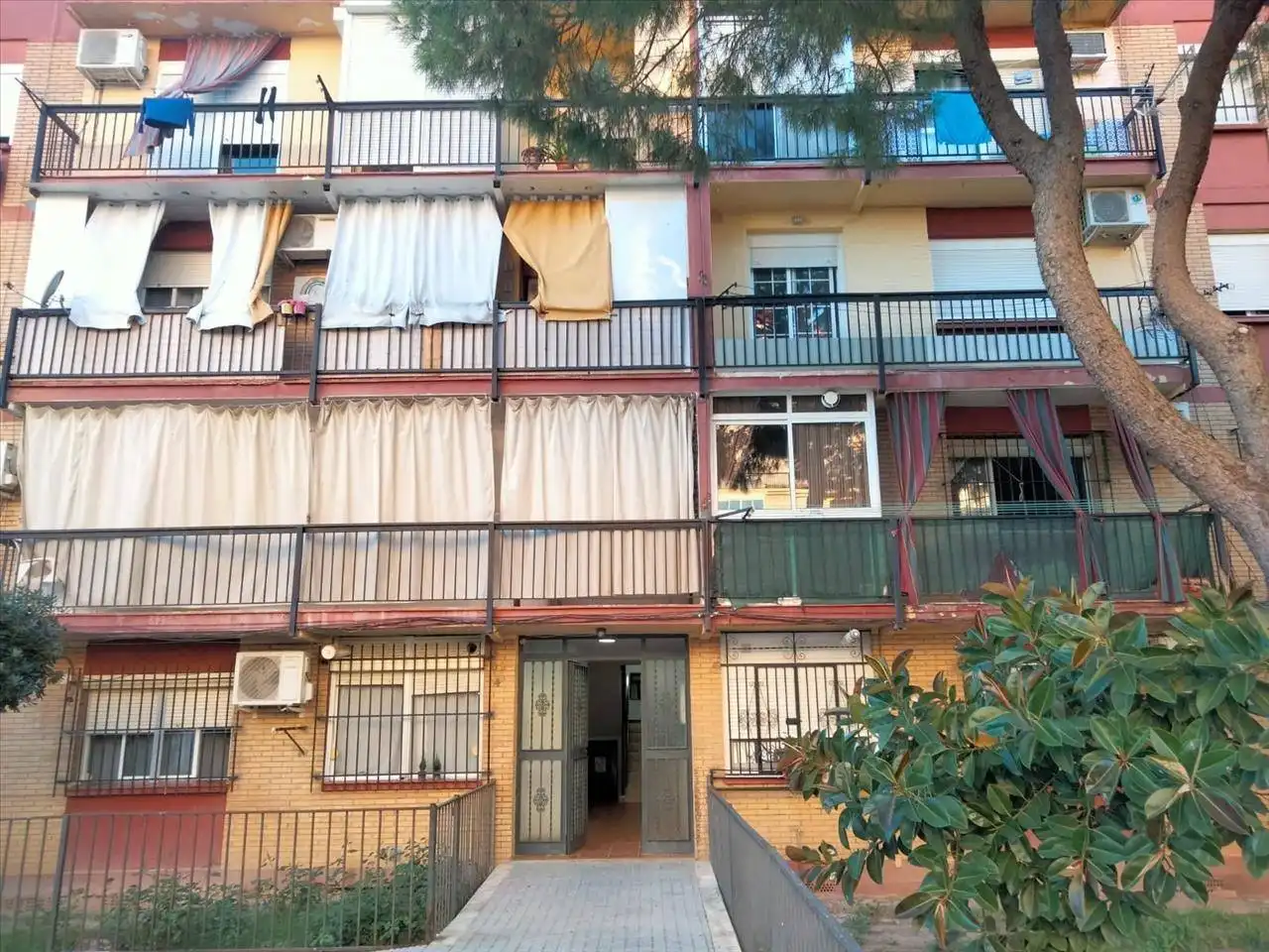 Flat for sale in Calle REY JUAN CARLOS I DEL