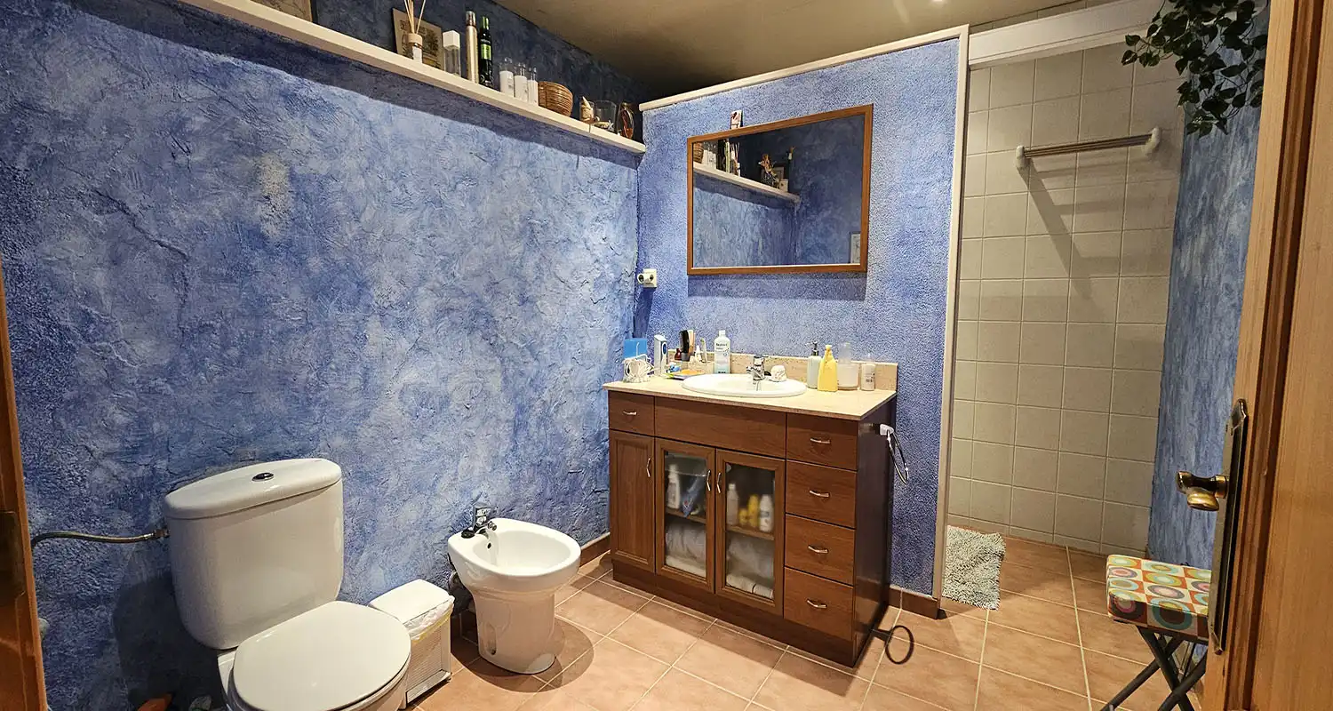 Baño de Finca rústica en venta en Sant Celoni con Aire acondicionado, Calefacción y Jardín privado