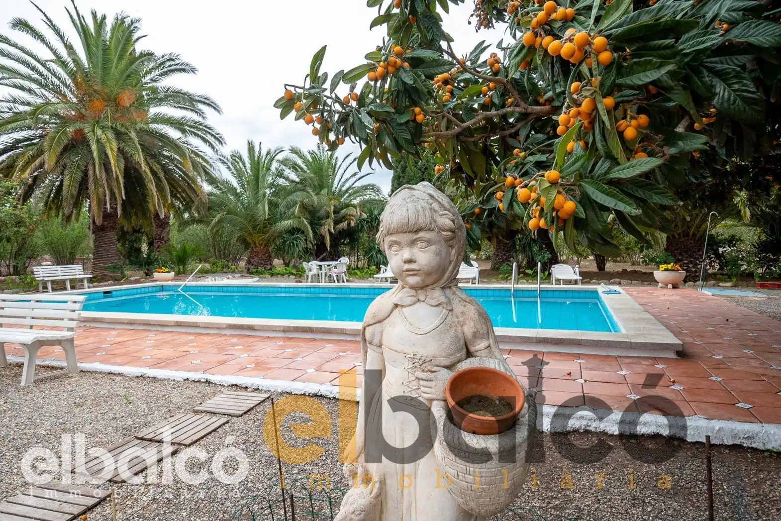 Swimming pool of Country homes for sale in Valls  with Terrace, Swimming Pool and Furnished