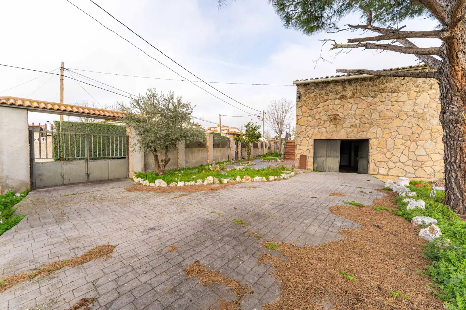 Vista exterior de Casa o chalet en venta en El Álamo con Aire acondicionado, Jardín privado y Terraza