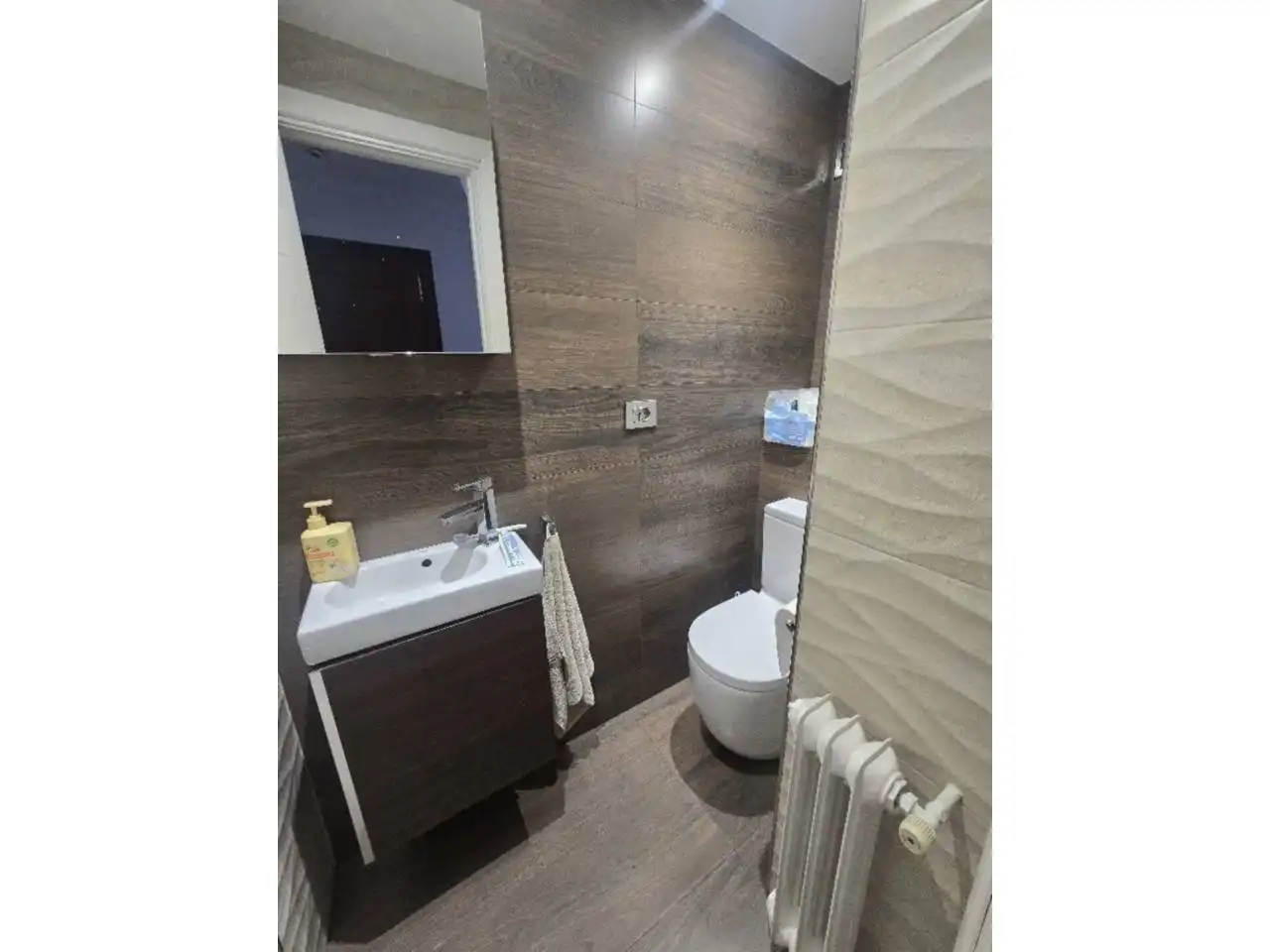 Baño de Dúplex en venta en Lugo con Calefacción, Trastero y Amueblado