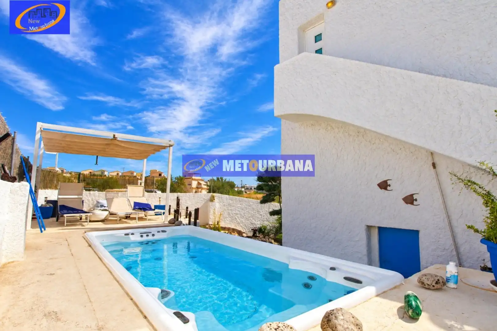 Detached house with terrace for sale in Boverals - Saldonar
