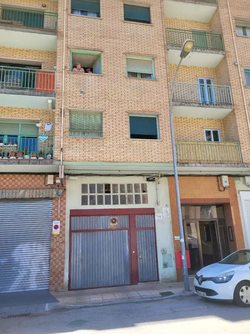 Außenansicht von Garage zum Verkauf in Soria Capital 