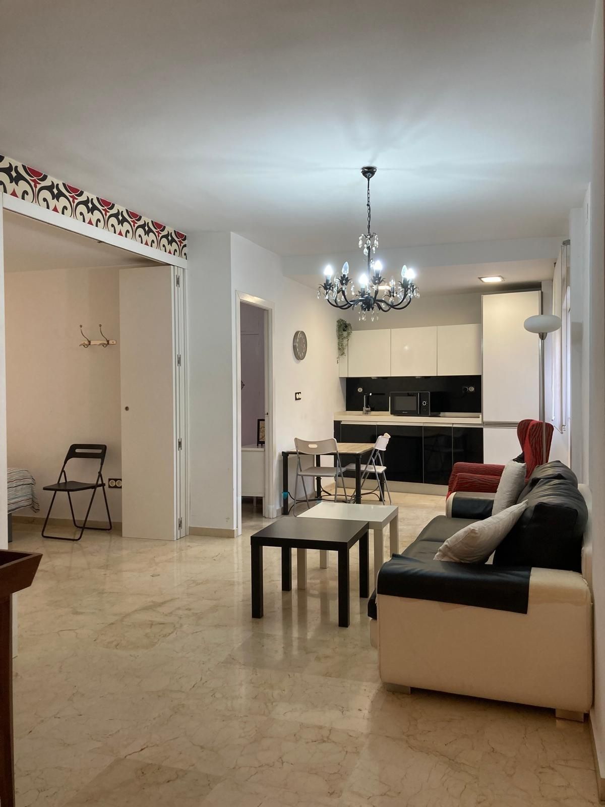 Sala d'estar de Apartament de lloguer en  Granada Capital amb Aire condicionat