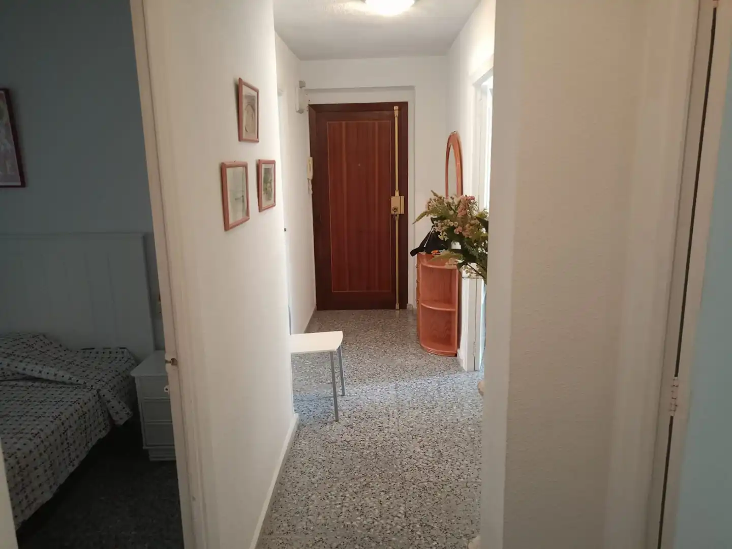 Wohnung zum Verkauf in Gandia mit Klimaanlage, Terrasse und Möbliert