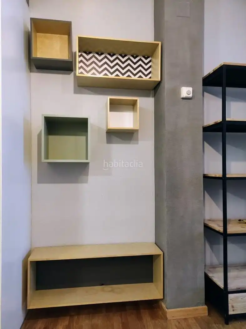 Estudio con ascensor en alquiler en Calle del Desengaño 4