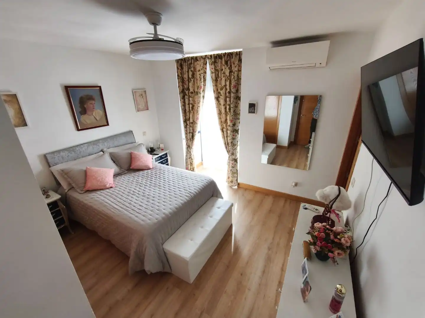 Habitación de Casa o chalet en venta en La Adrada  con Aire acondicionado, Terraza y Balcón