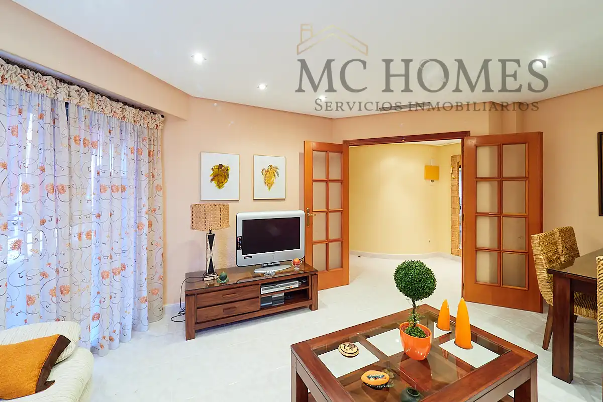 Living room of Flat for sale in Santa Pola  with Air Conditioner, Heating and Oven