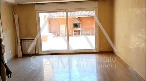 Foto 4 de Casa adosada en venda a Bufalà, Badalona