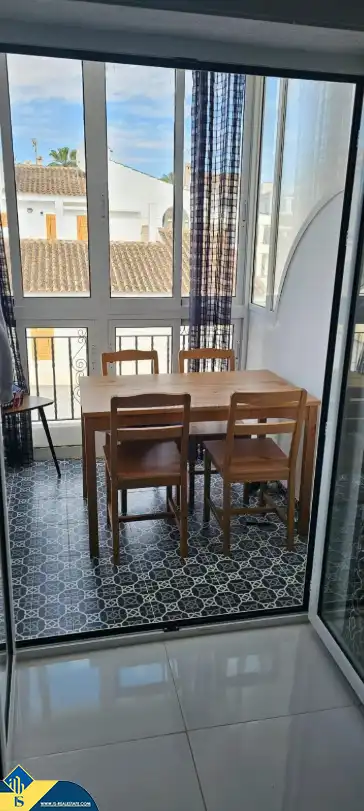 Esszimmer von Wohnungen zum Verkauf in Torrevieja mit Klimaanlage, Heizung und Terrasse