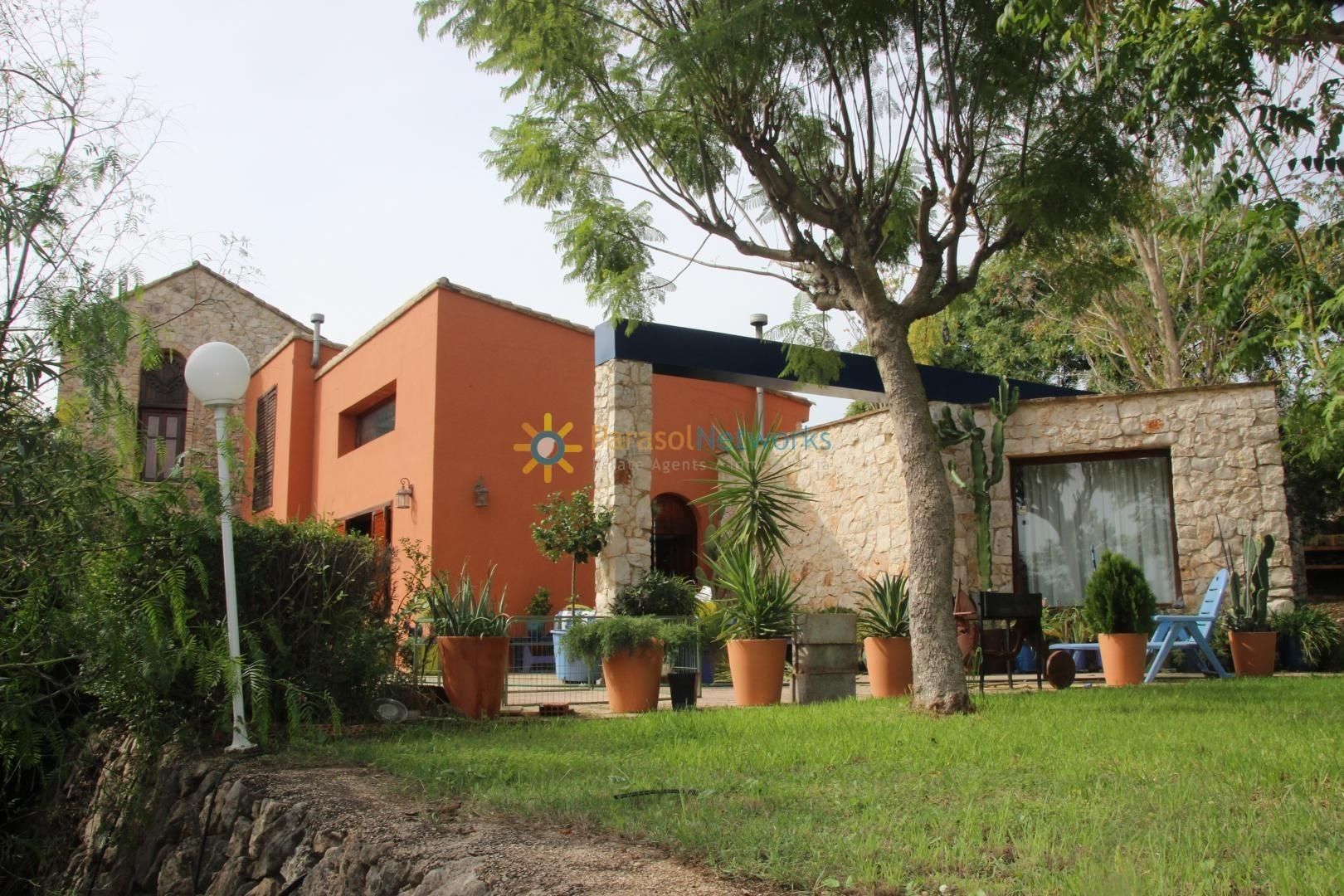 Vista exterior de Casa o xalet en venda en Llocnou de Sant Jeroni amb Calefacció, Jardí privat i Terrassa