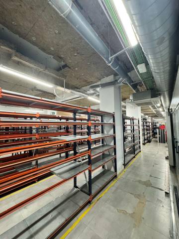 Local comercial en Alquiler en La Petxina