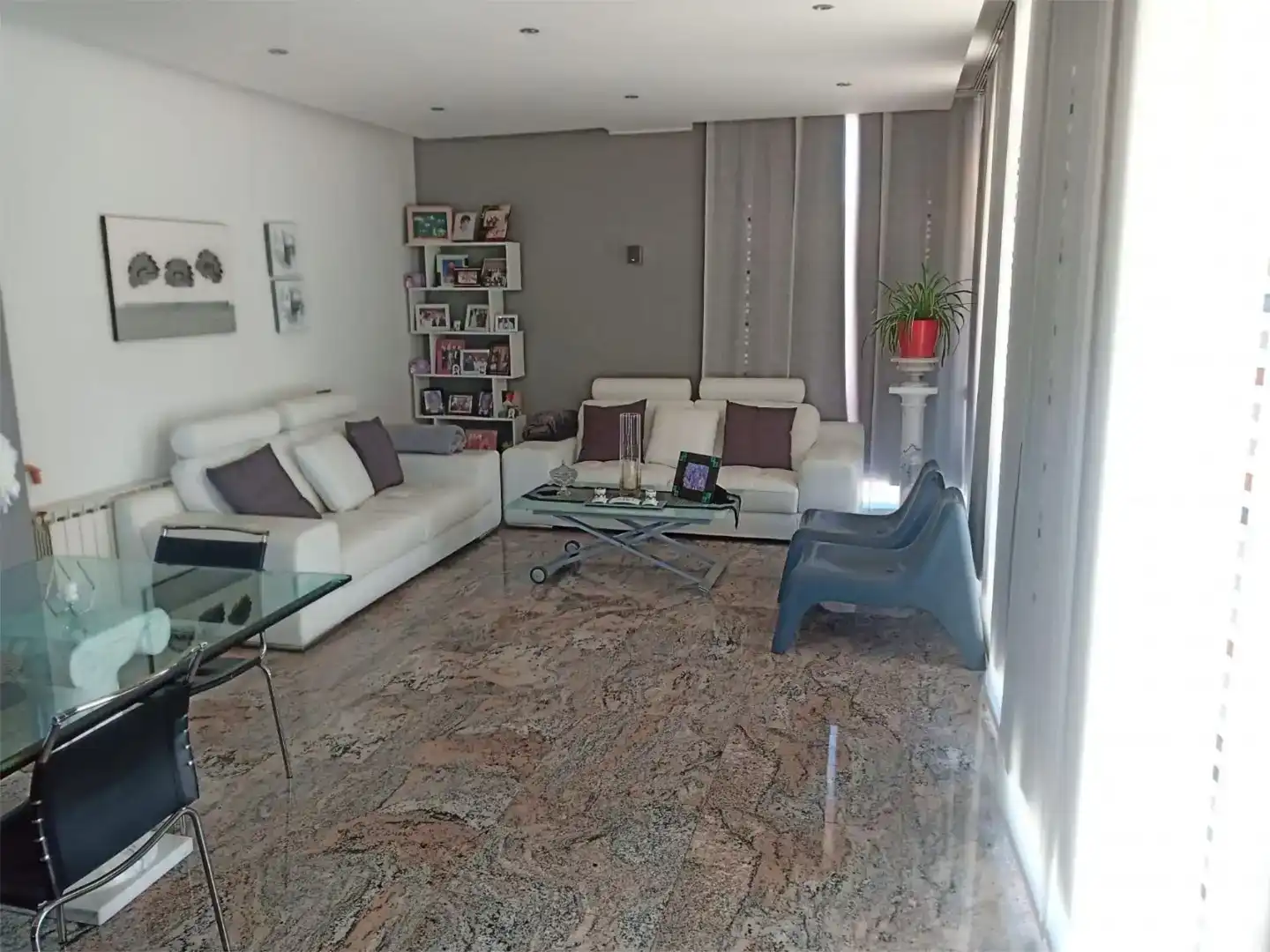 Sala d'estar de Casa o xalet en venda en Sant Martí de Centelles amb Aire condicionat i Piscina
