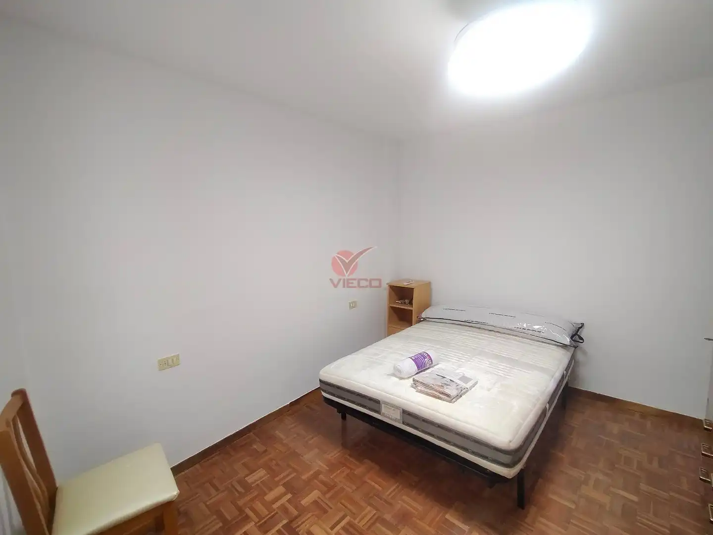Bedroom of Flat for rent in Cuenca  with Heating and Storage room