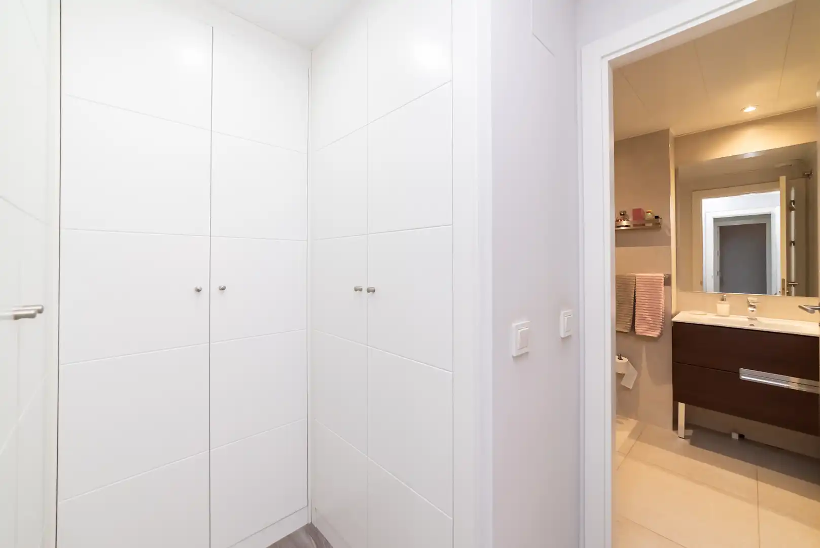 Baño de Planta baja en venta en Boadilla del Monte con Aire acondicionado, Calefacción y Jardín privado