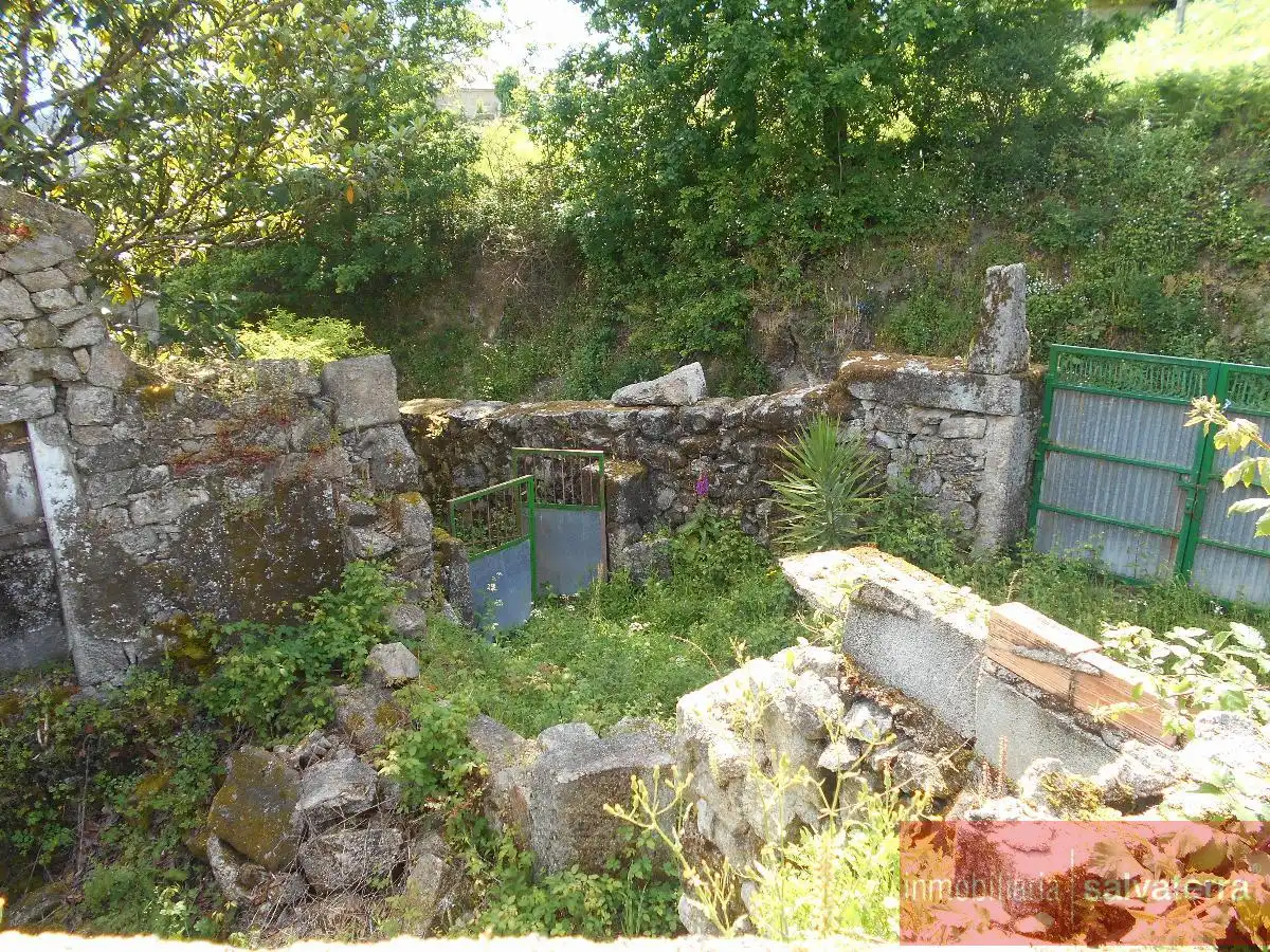 Jardí de Casa o xalet en venda en Covelo amb Terrassa