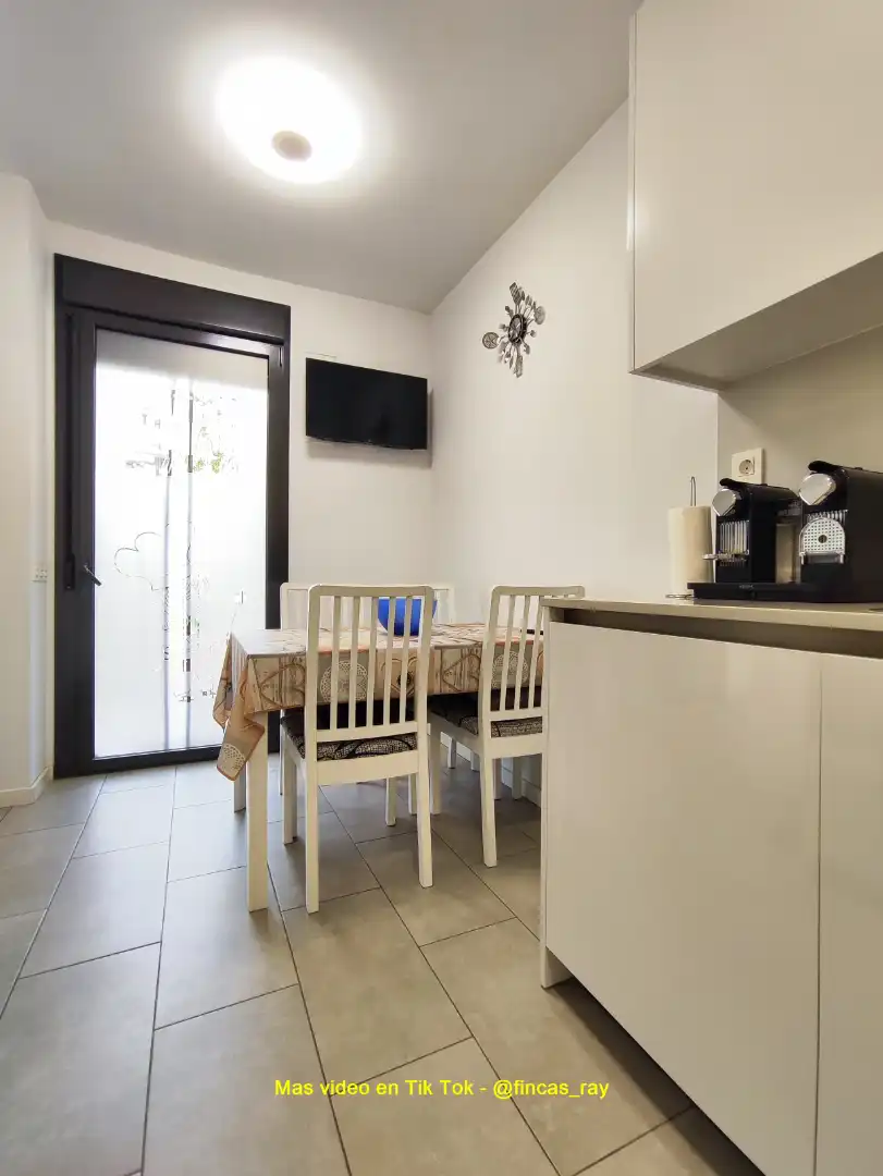 Comedor de Piso en venta en Ripollet con Aire acondicionado, Calefacción y Parquet