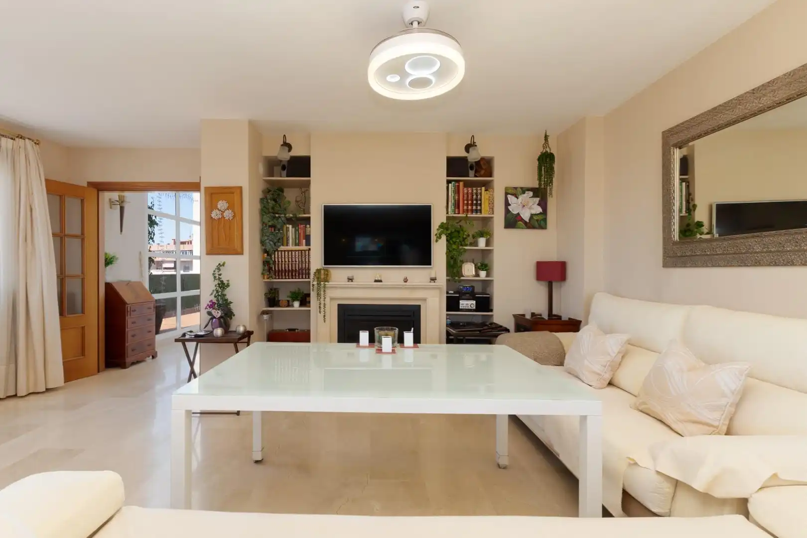 Penthouse with pool for sale in Estepona Pueblo, imagen 7