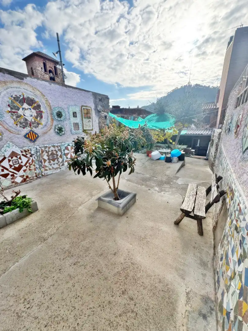 Country house zum Verkauf in Cervelló