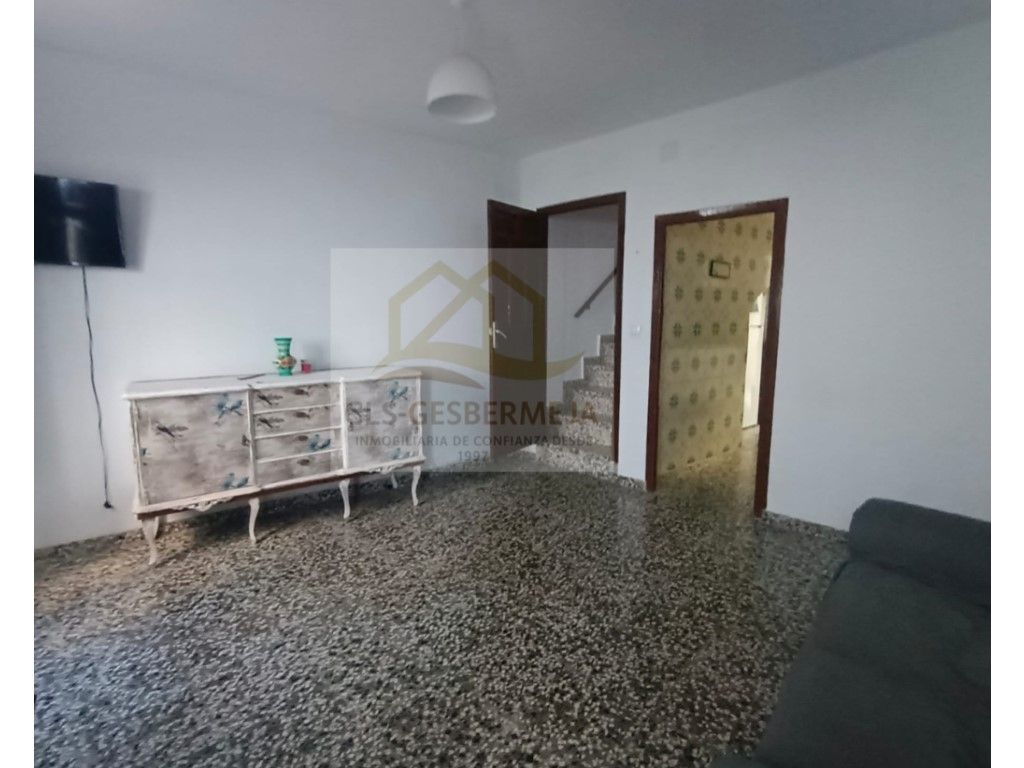 House or chalet for sale in Casabermeja