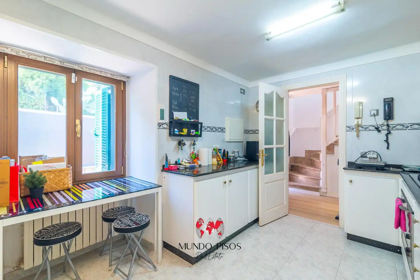 Cuina de Casa adosada en venda en  Palma de Mallorca amb Aire condicionat, Calefacció i Parquet