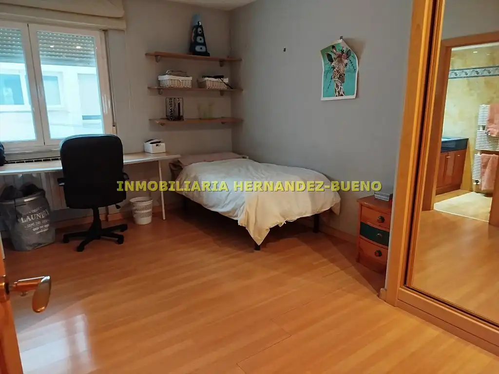 Habitación de Piso en venta en Salamanca con Calefacción