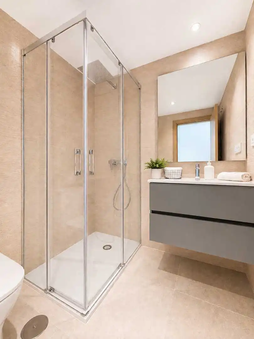 Baño de Apartamento en venta en Estepona con Aire acondicionado, Calefacción y Terraza