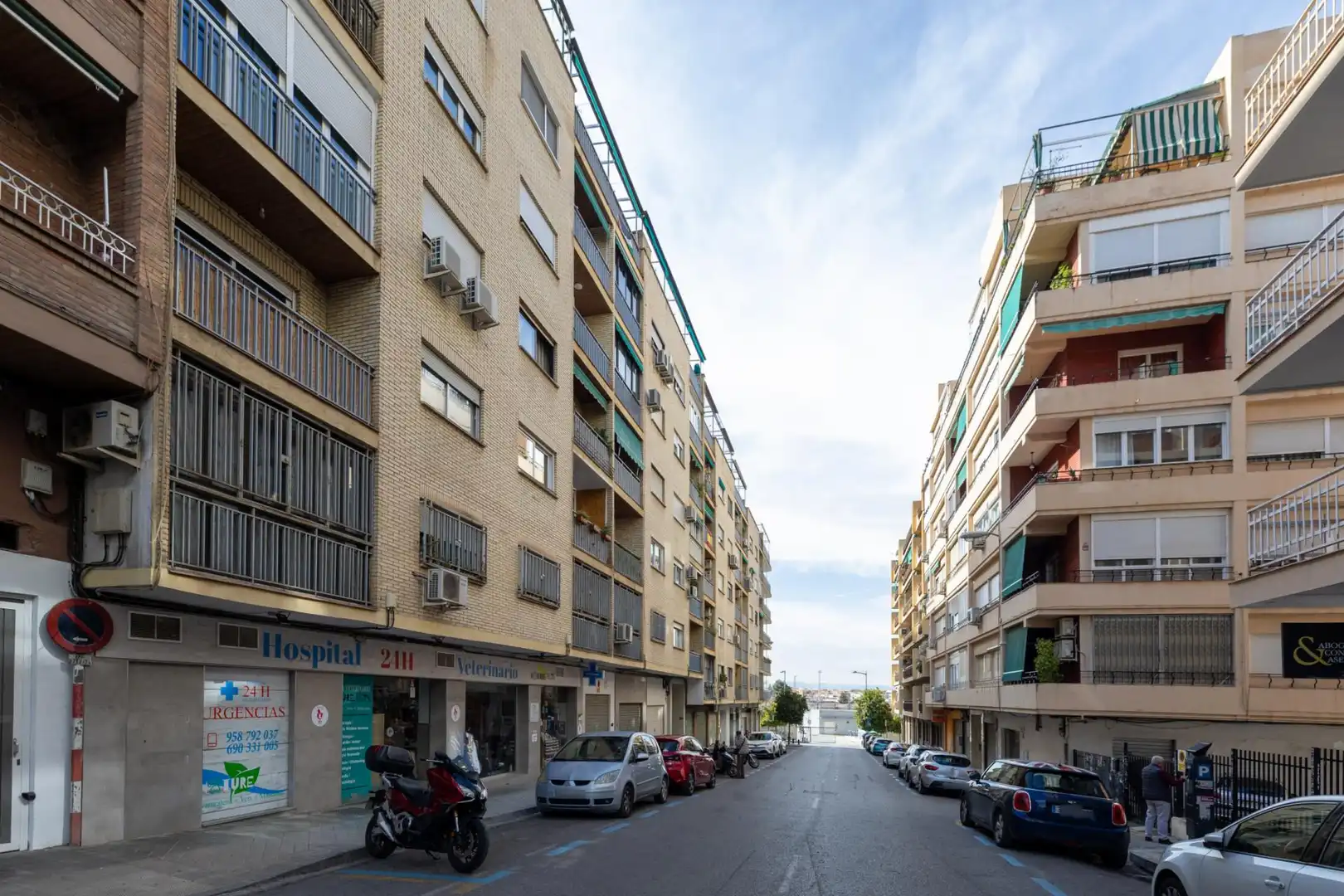 Vista exterior de Apartament en venda en Granada