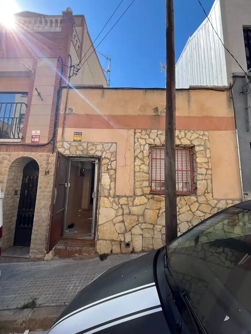 Vista exterior de Piso en venta en Terrassa