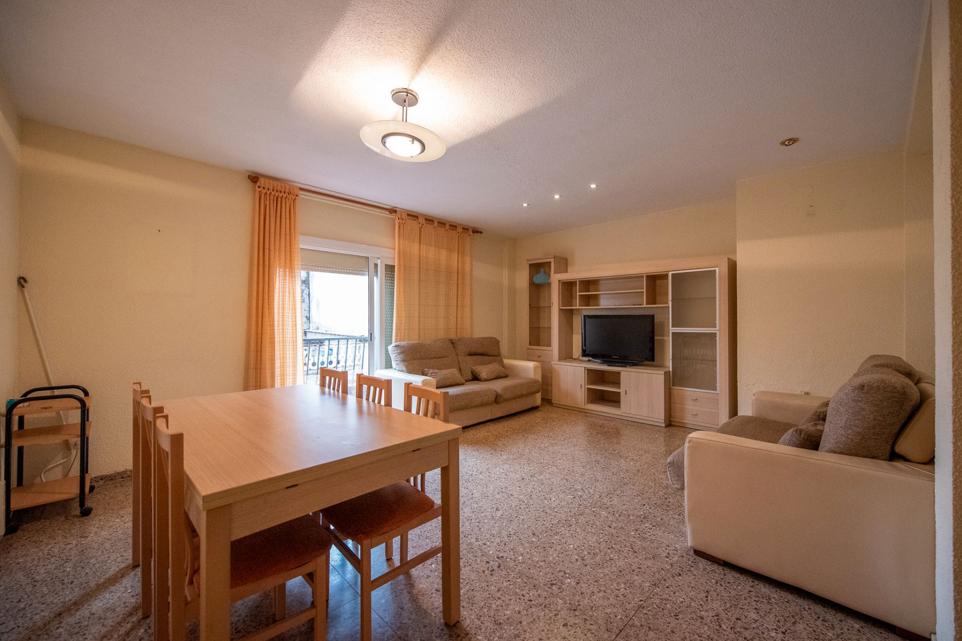 Living room of Flat for sale in Sant Feliu de Guíxols  with Heating and Balcony