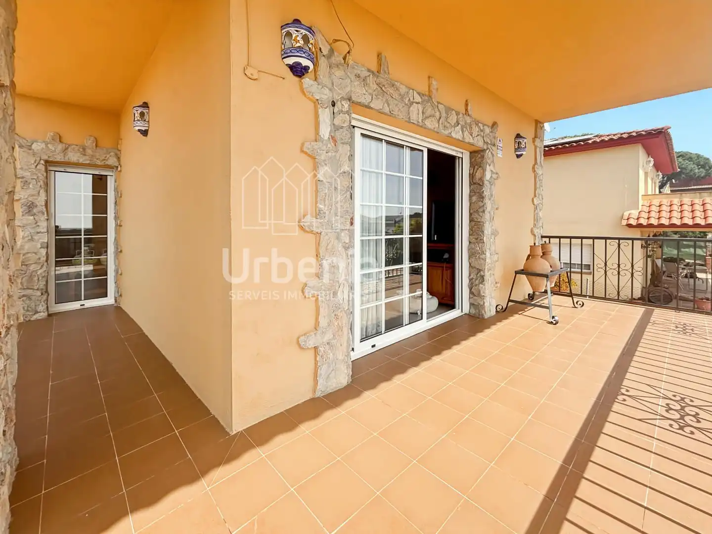 Vista exterior de Casa o xalet en venda en Tordera amb Calefacció i Terrassa