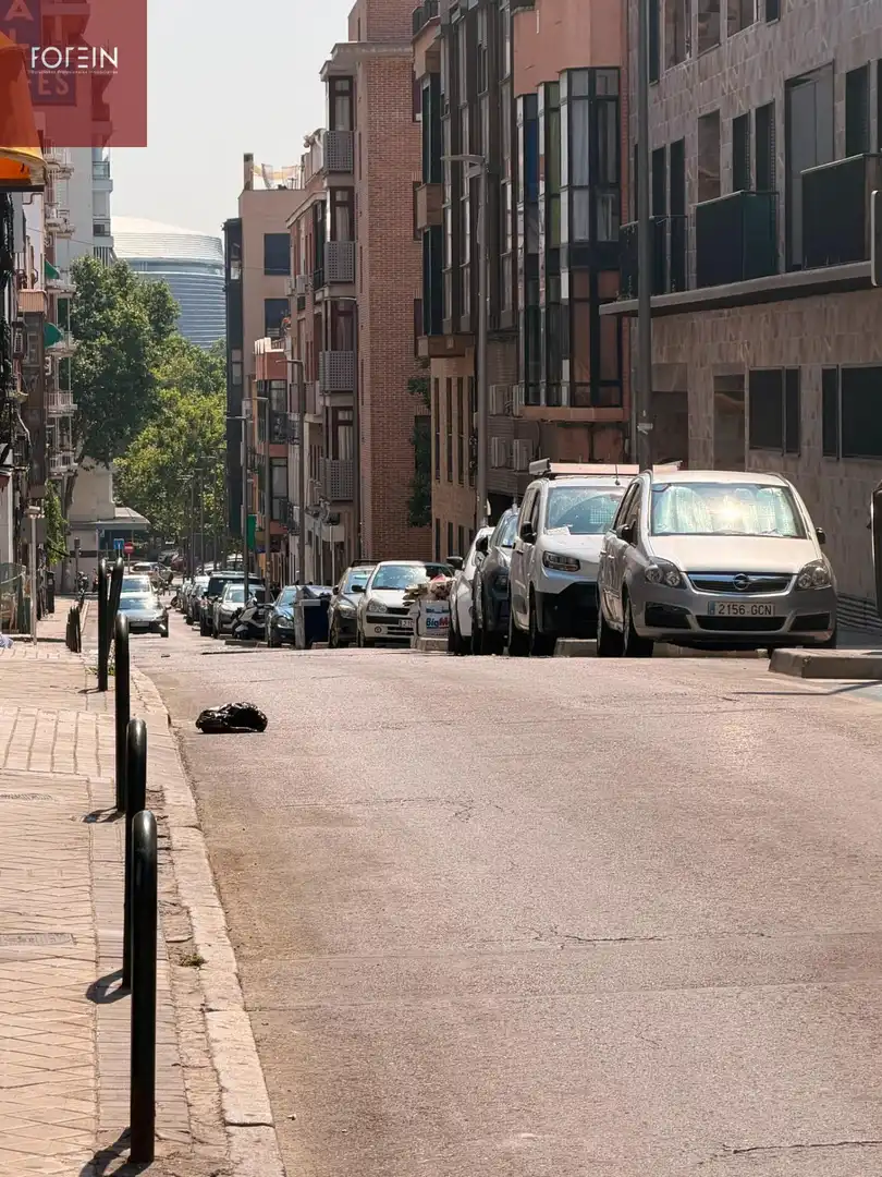 Außenansicht von Wohnung zur Miete in Madrid mit Heizung und Möbliert